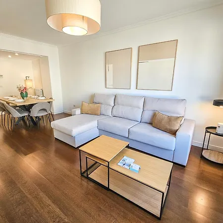 Apartment Independencia 3000 *