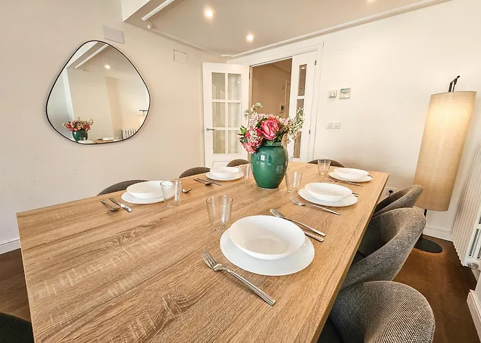 Apartment Independencia 3000 *